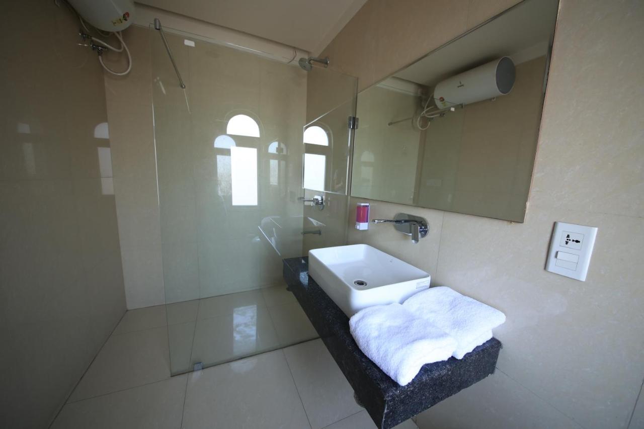 Perfect Plus Just 5 Mins Walk To Golden Temple Amritsar Exterior photo